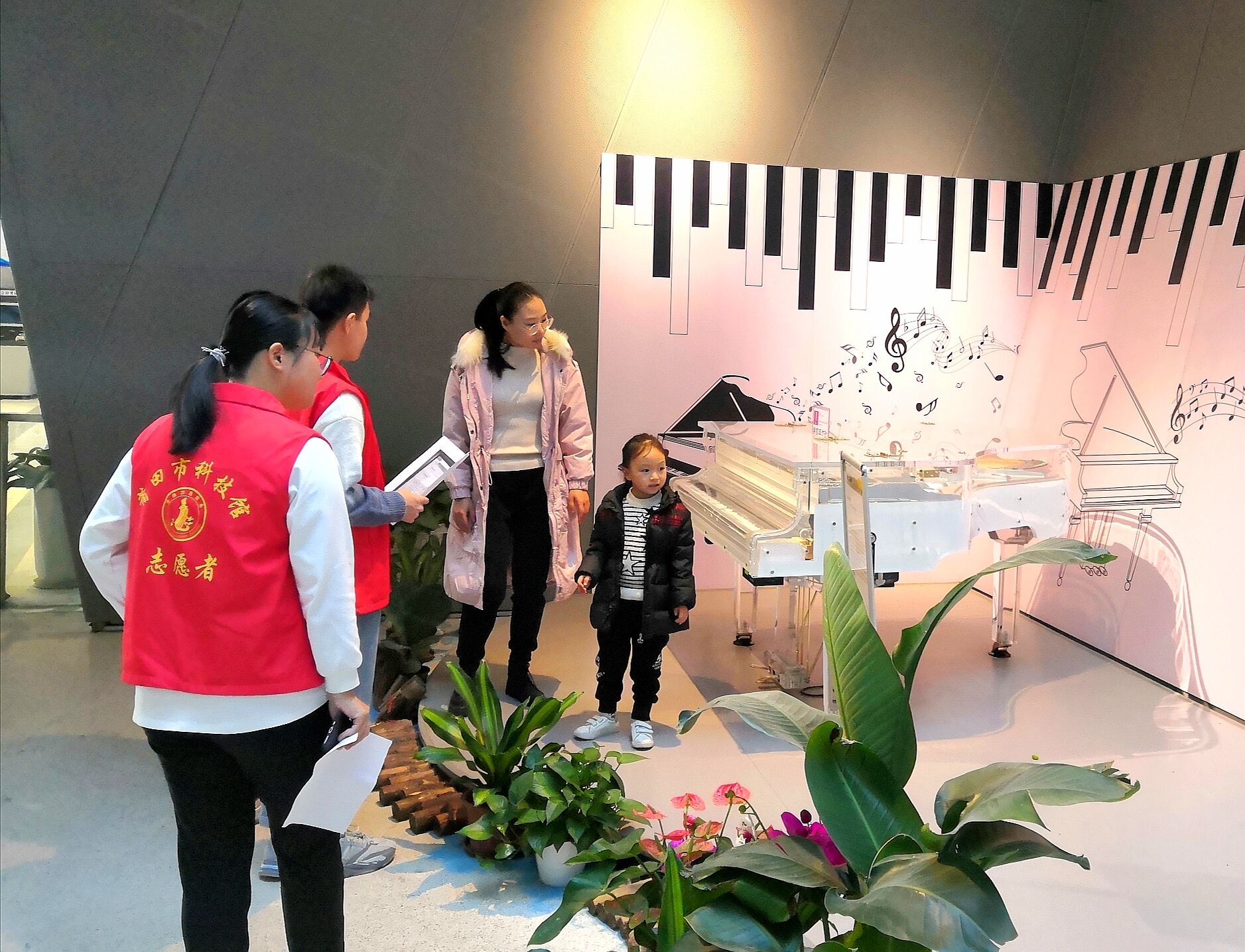 陕西航空职业技术学院读一年多少钱_陕西航空职业技术学院_陕西航空职业技术学院录取分数