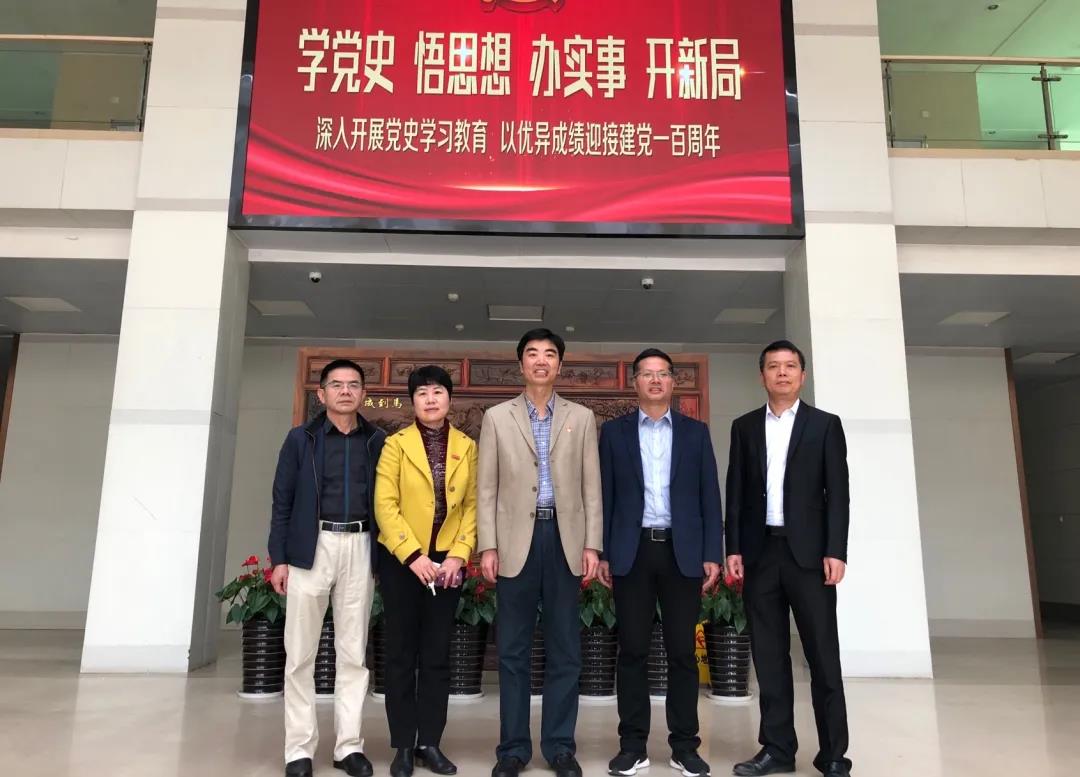 新闻动态 >> 正文     3月19日,莆田学院马克思主义学院院长俞国锋,副